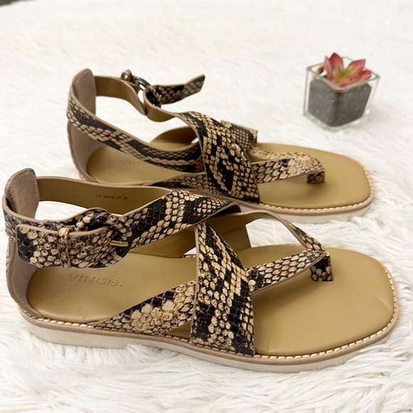 NEW VINCE Morris Snake print gladiator cross cross sandals shoes women size 6 - Picture 2 of 6
